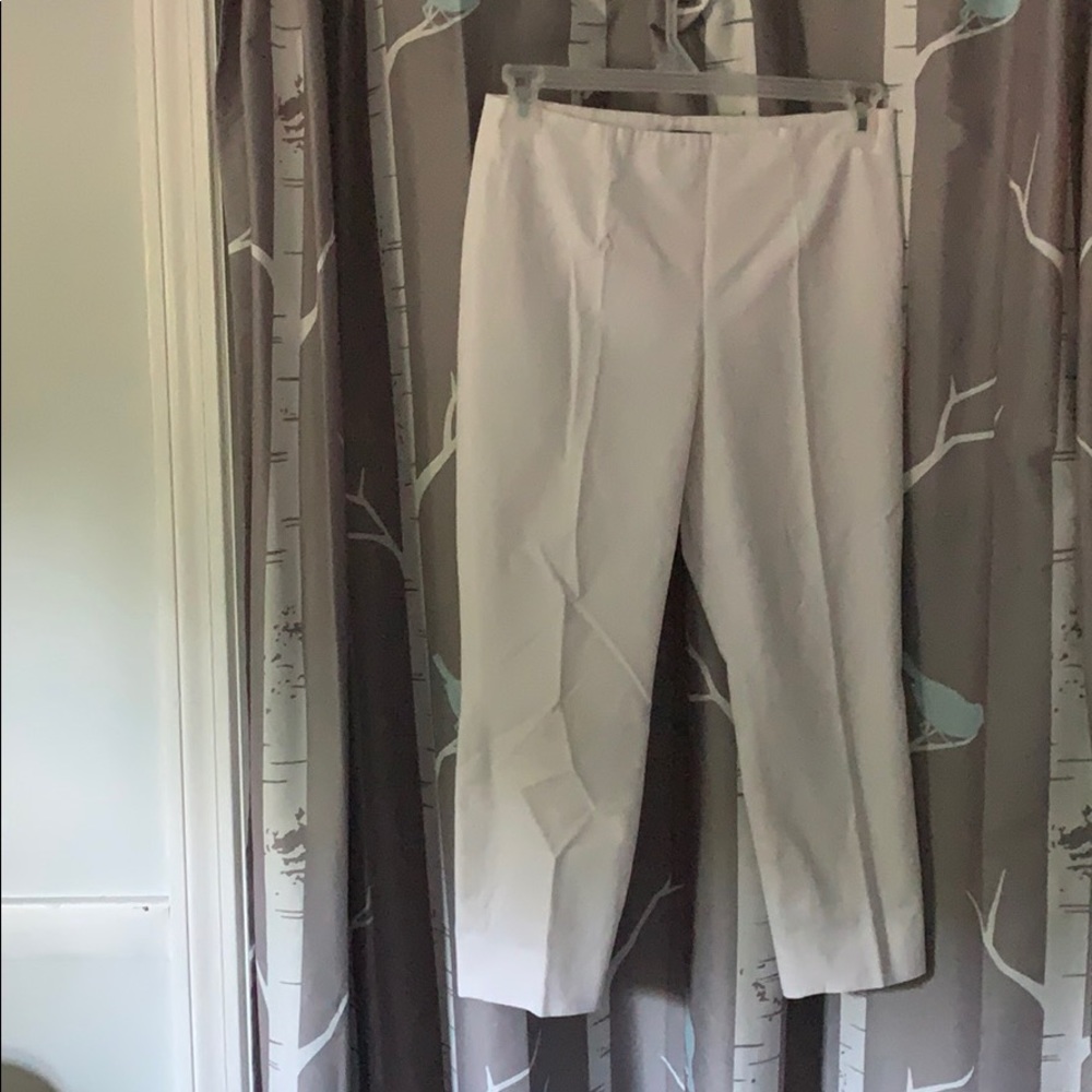 Elie Tahari cropped pants